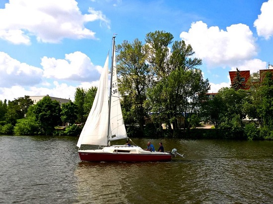 Plachetnice Josefína