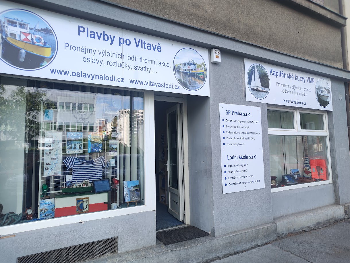 Kamenný obchod Jaknovcova 27, Praha 7